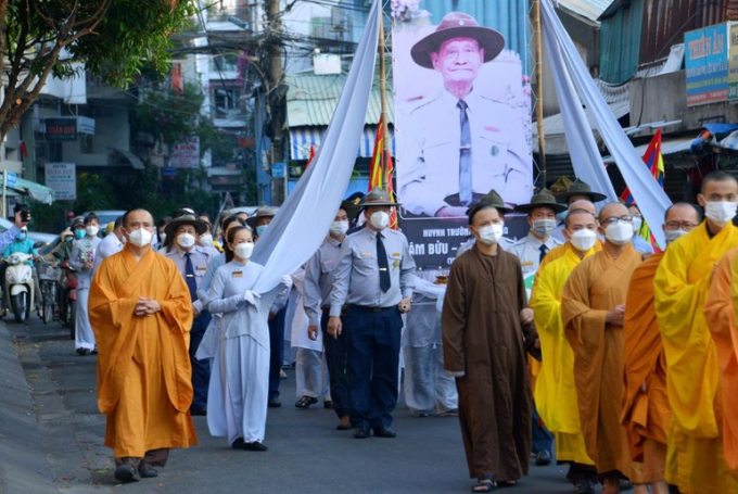 Xúc động lễ truy niệm, di quan tiễn biệt Cư sĩ - Nhân sĩ Tâm Bửu Tống Hồ Cầm